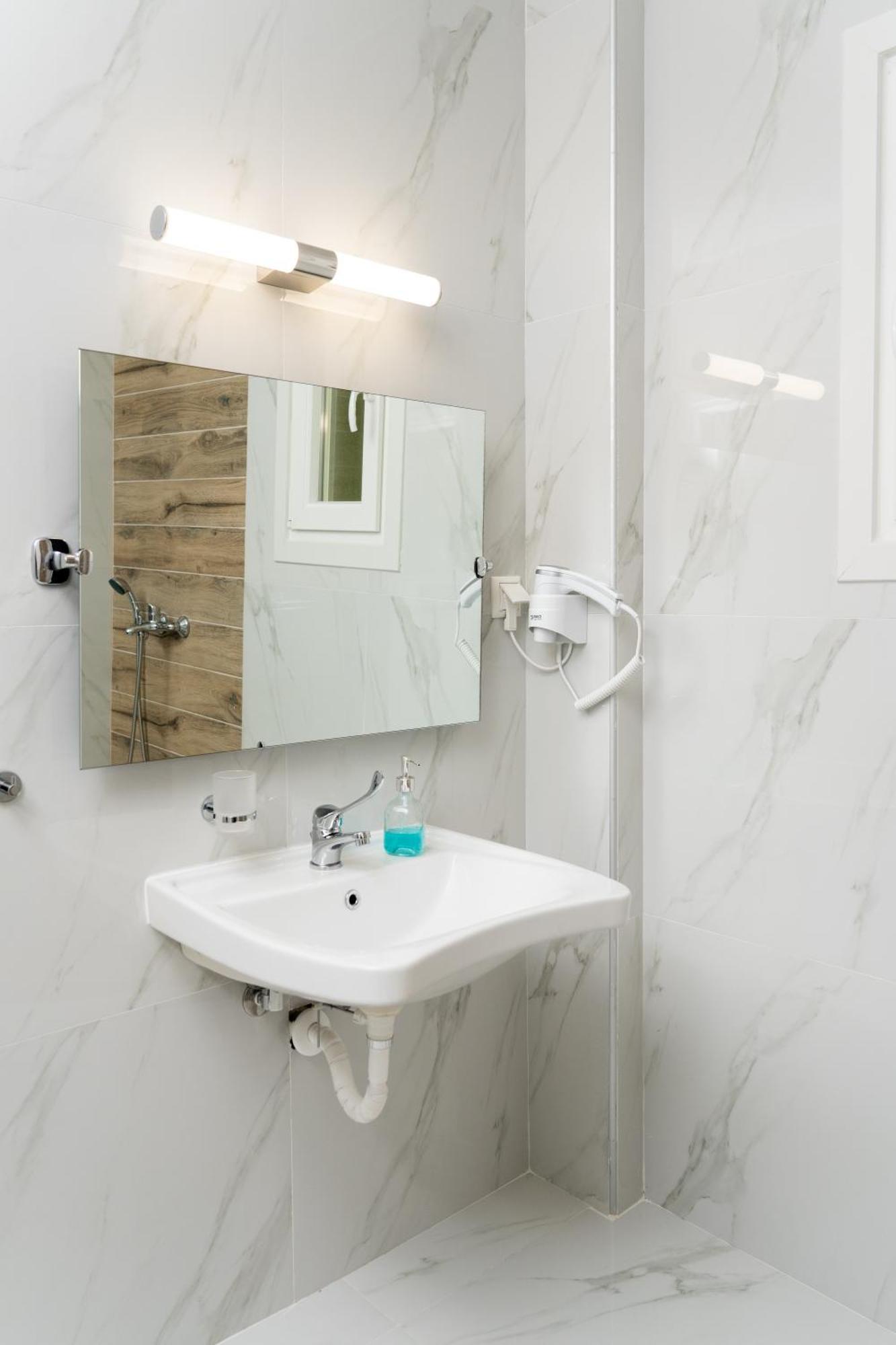 Bluegreen Eco Studios Офринион Екстериор снимка